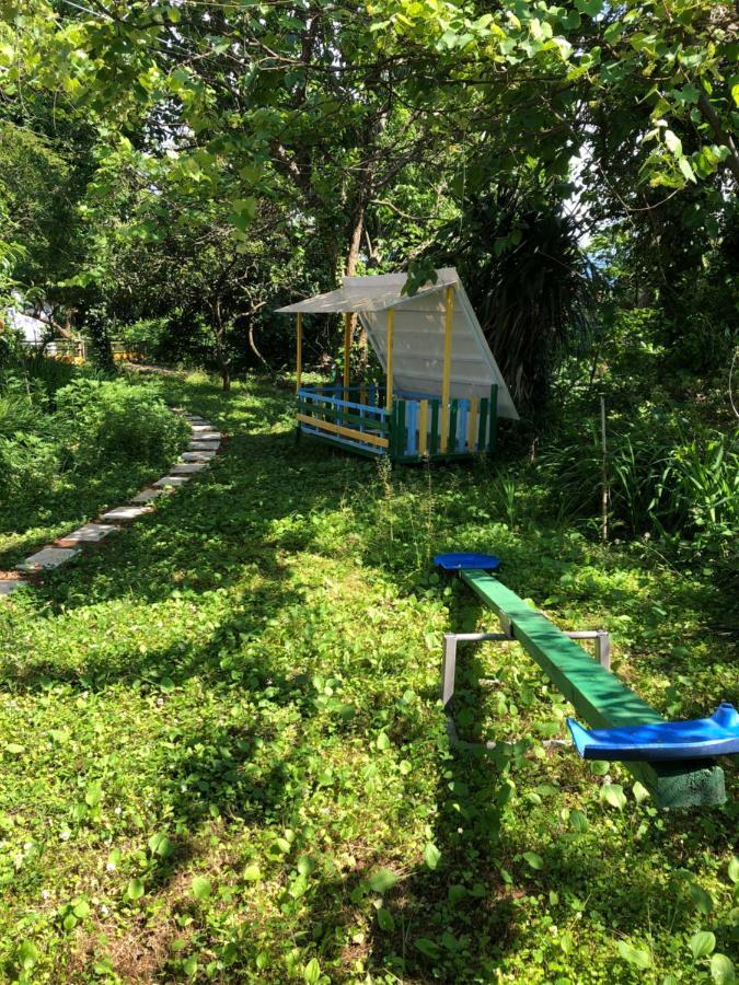 Hostel Eco Tsjakvi Eksteriør bilde